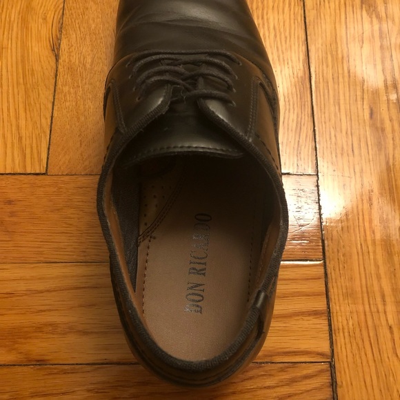 Men’s Black Dress Shoes - Picture 7 of 8